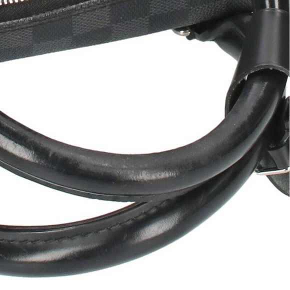 Louis Vuitton Ikar Damier Graphite Shoulder Bag Black - Picture 6 of 6